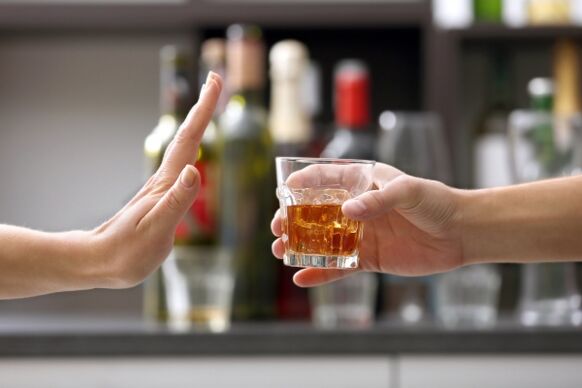 evitare l'alcol come un modo per prevenire la prostatite